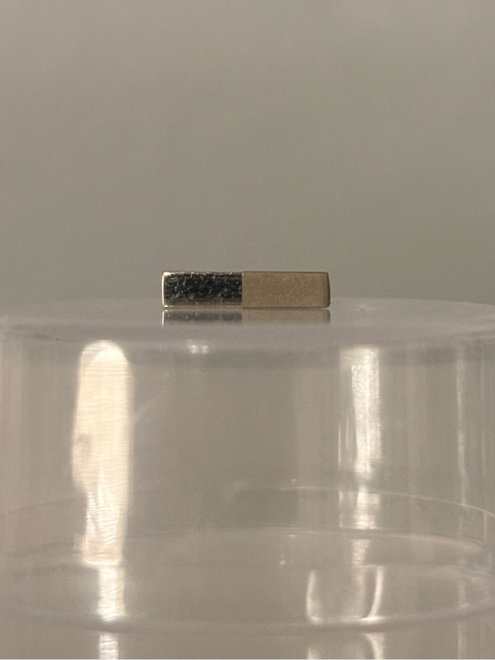 18k Gold Anatometal Half Sandblasted Rectangle in White Gold